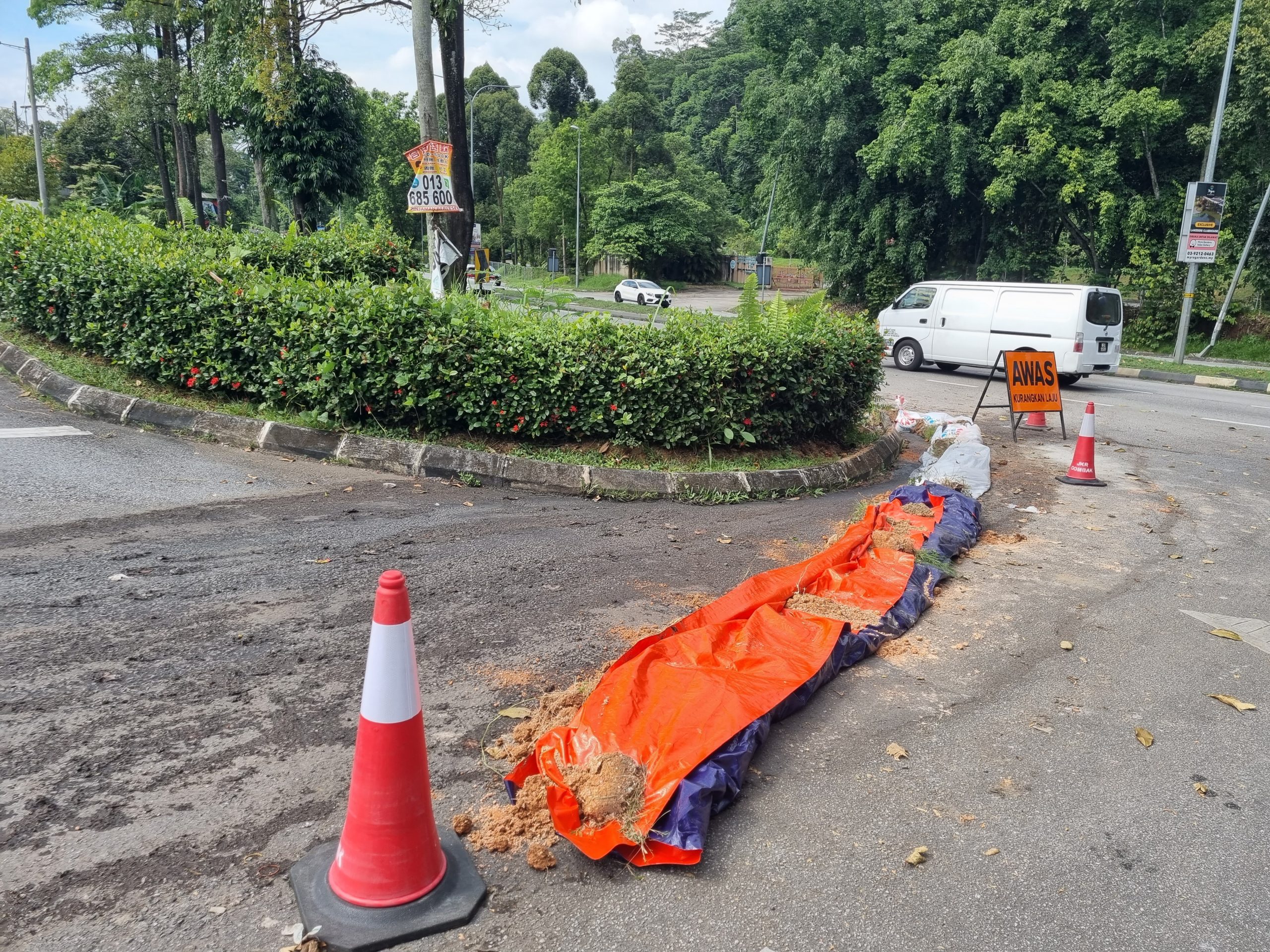 大都会2-余保凭PC（污水溢出道路）9图