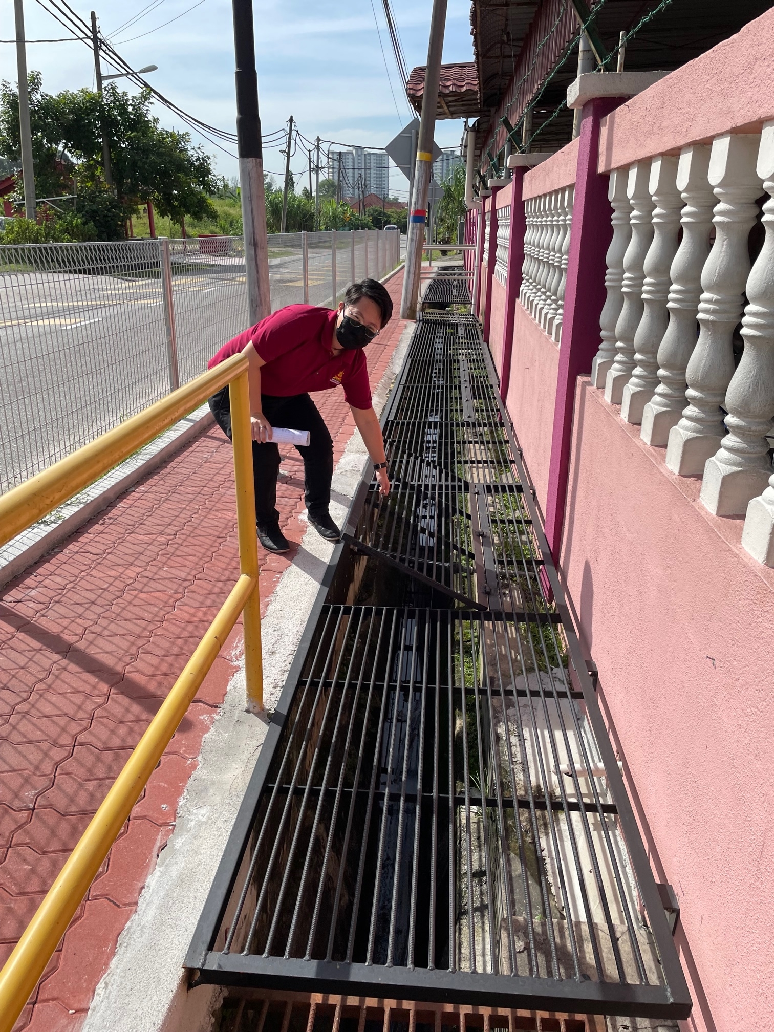 大都会:6.7万拨款保近千师生和家长交通安全/8图