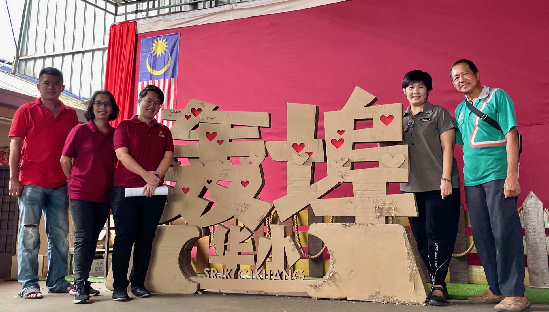 大都会:6.7万拨款保近千师生和家长交通安全/8图