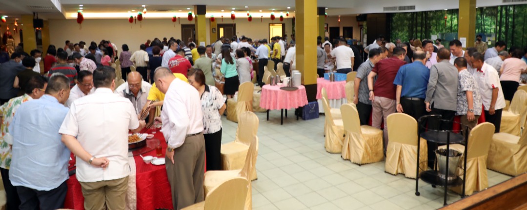 大都会封面/除夕日团圆饭订单火热,不少酒家已爆单!