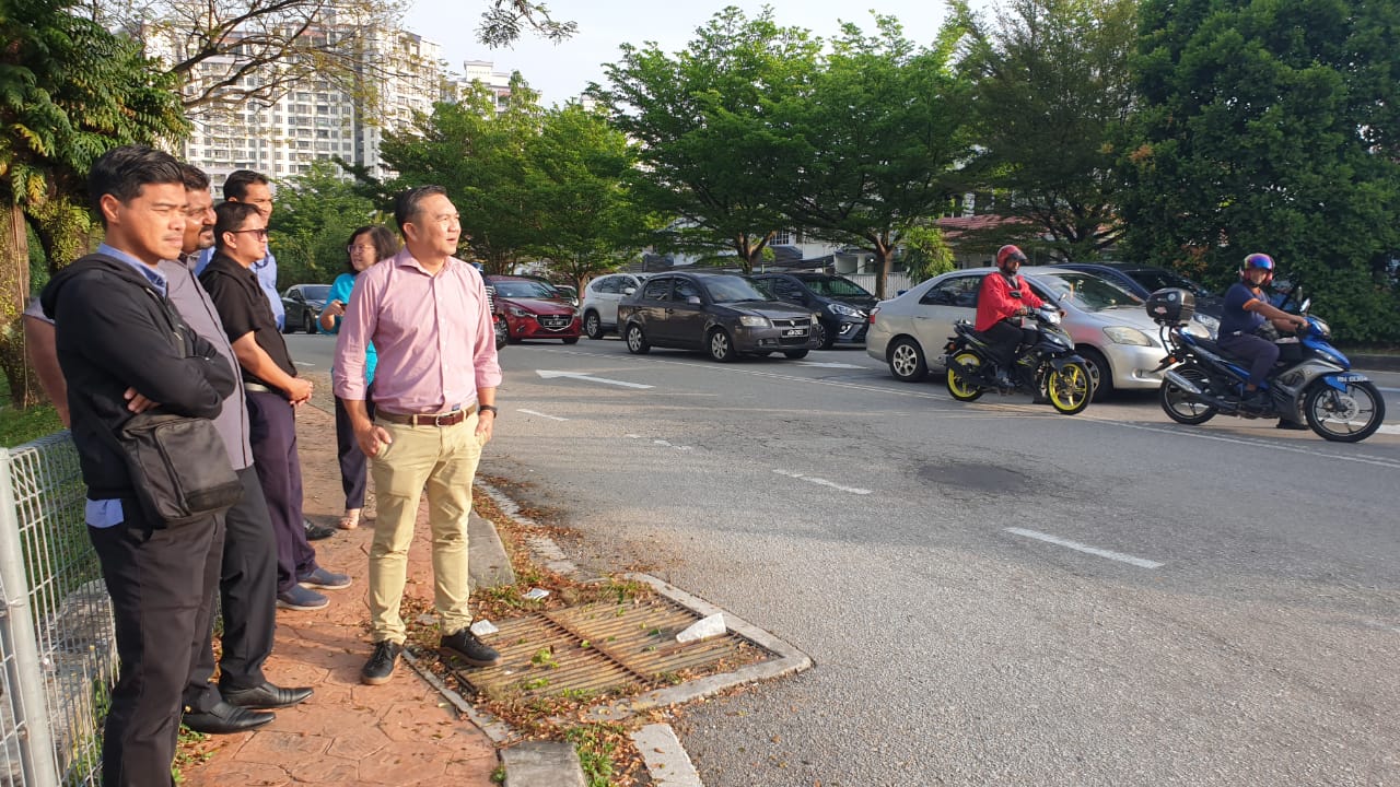 大都会/早报头/黄思汉回应比比路转换十字路口