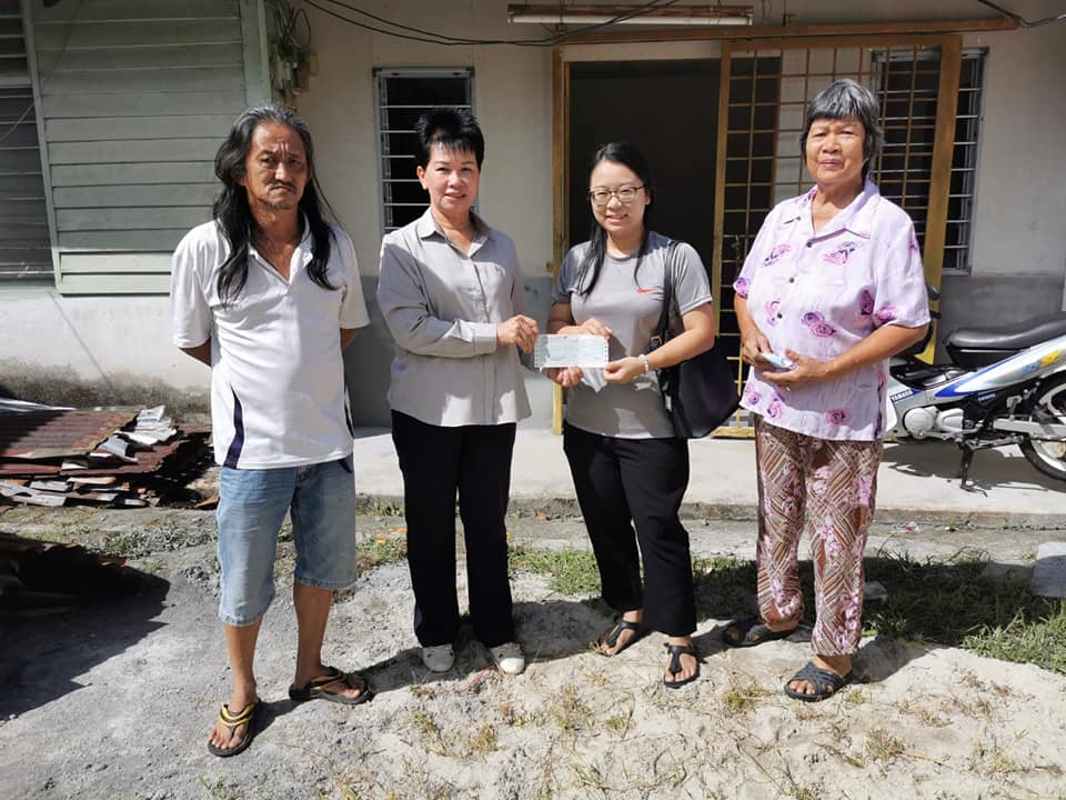 大都会（版3副）:乌雪7村民获14万修村屋/8图