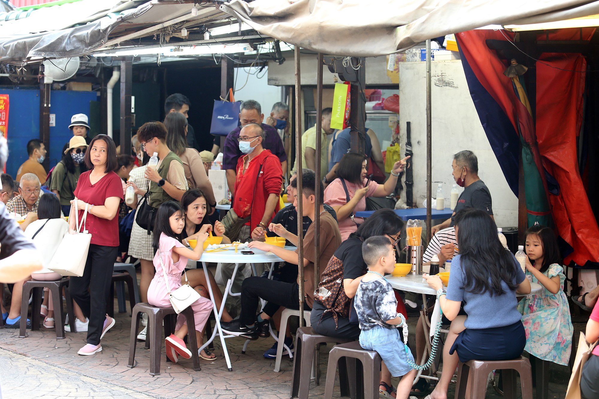 大都会(版4头)/茨厂街与鬼仔巷人潮/14图