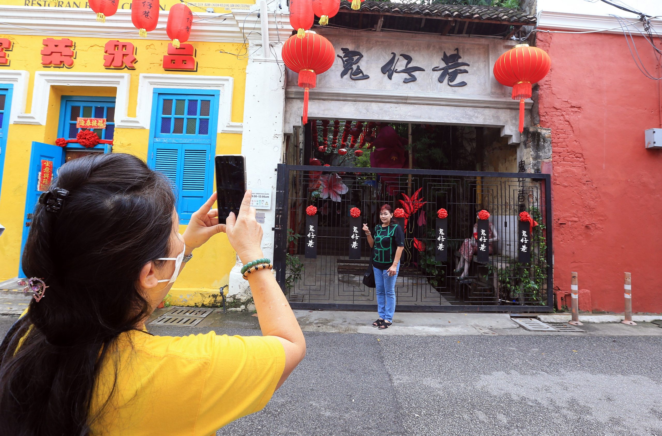 大都会(版4头)/茨厂街与鬼仔巷人潮/14图
