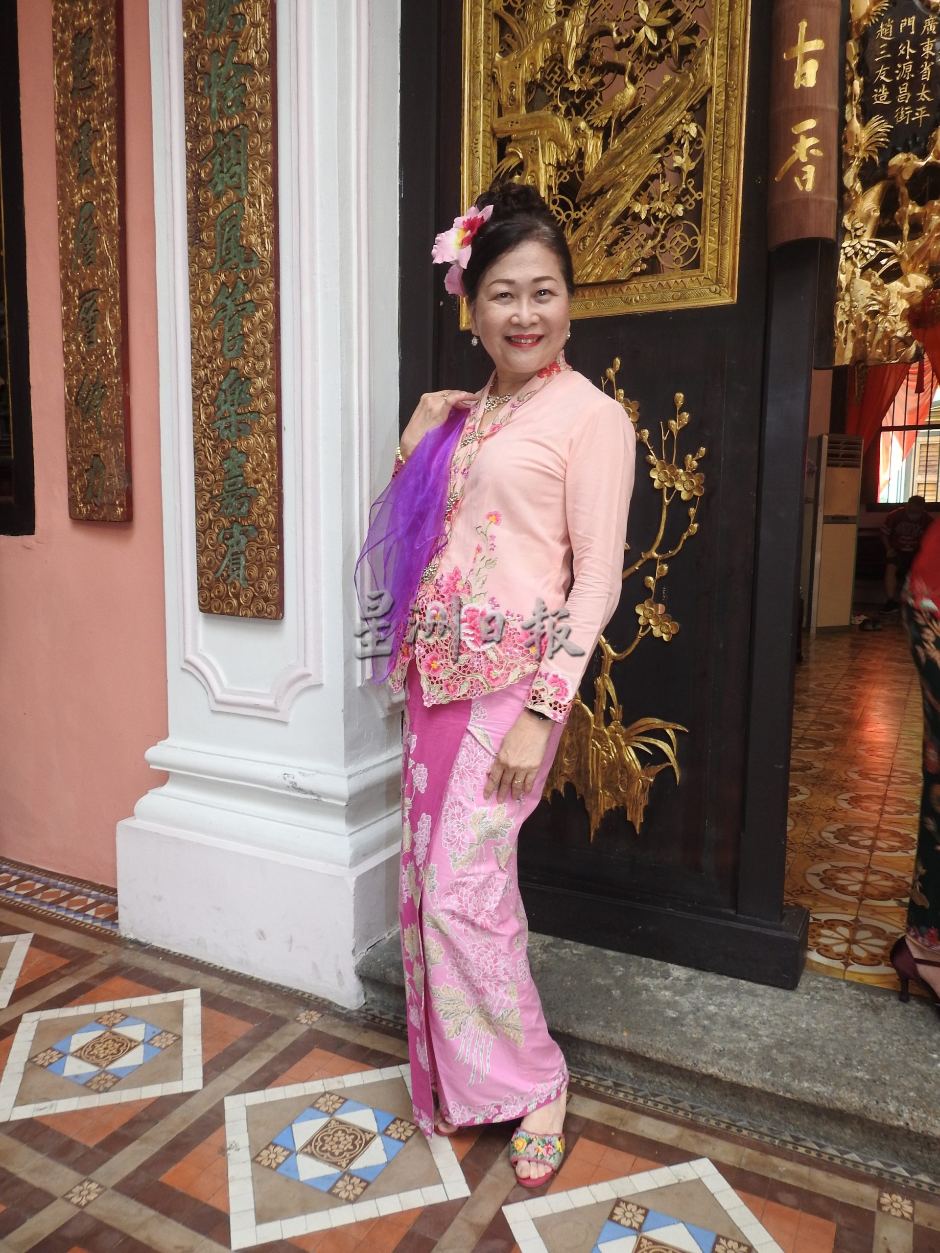 娘惹峇峇传统绣花服饰“可芭雅”将申请名列联合国世界非物资文化遗产名录