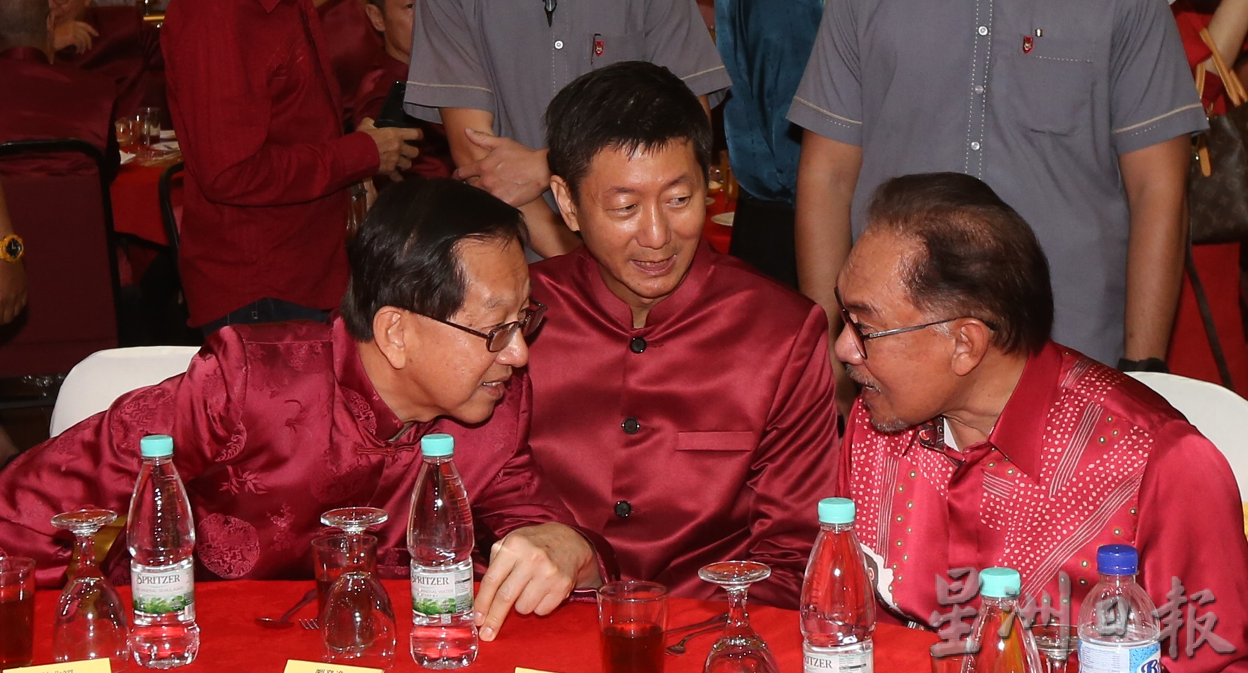 安华出席隆雪华堂新春团拜