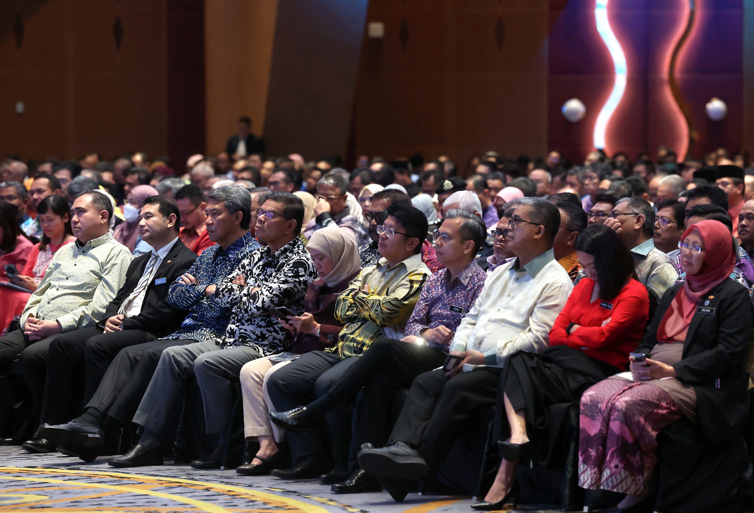 安华/贪腐领袖最大威胁