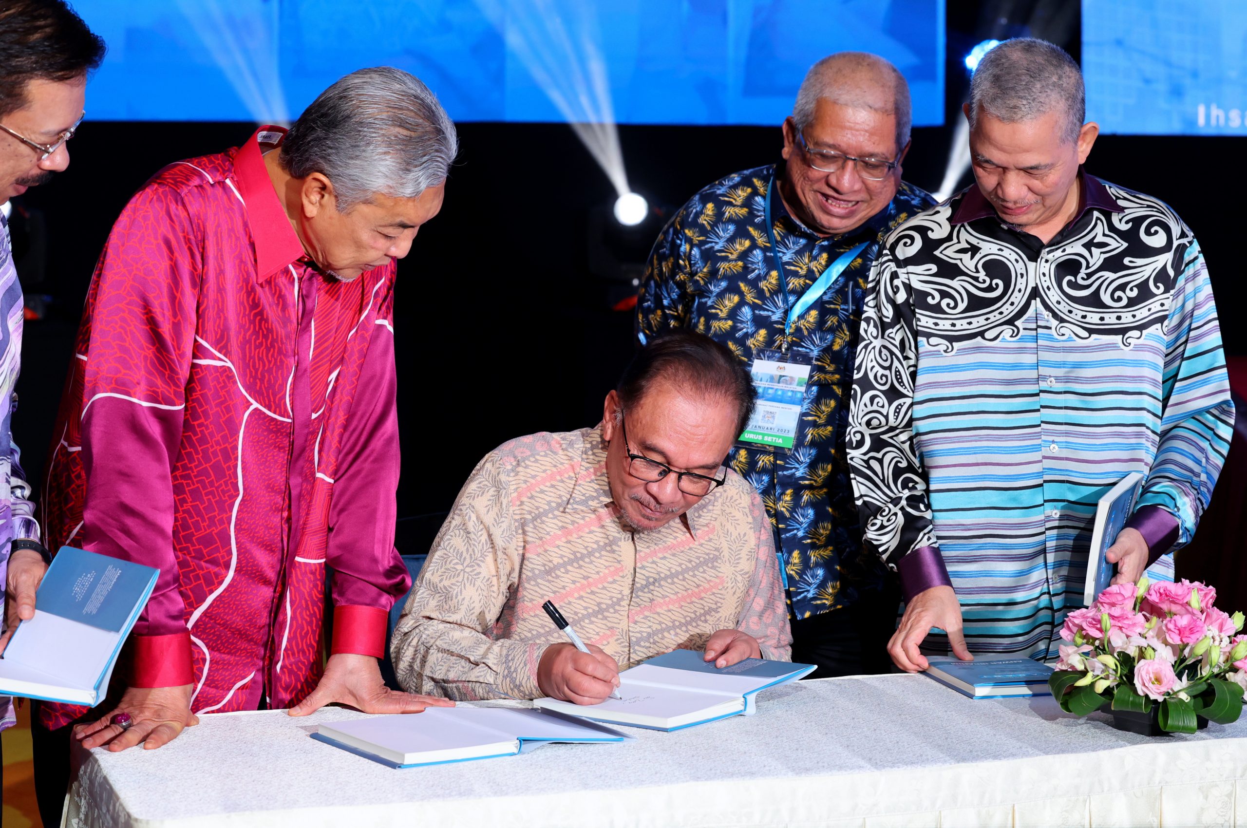 安华/贪腐领袖最大威胁