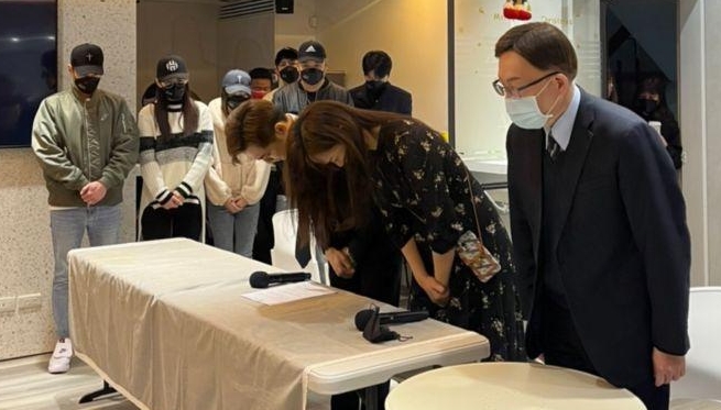 宋逸民哽咽驳家暴 陈维龄表情成亮点