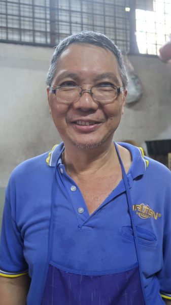 **已签发**柔︰封面:【特稿】︰昔河虾盛产跌价30%,华裔抢购备年菜