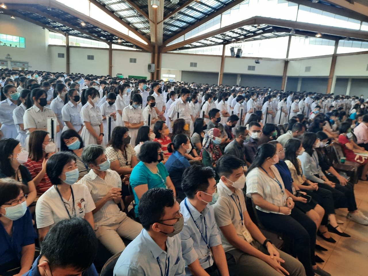 **已签发**柔:头条之一:麻坡中化中学始业式,346新生加入中化大家庭