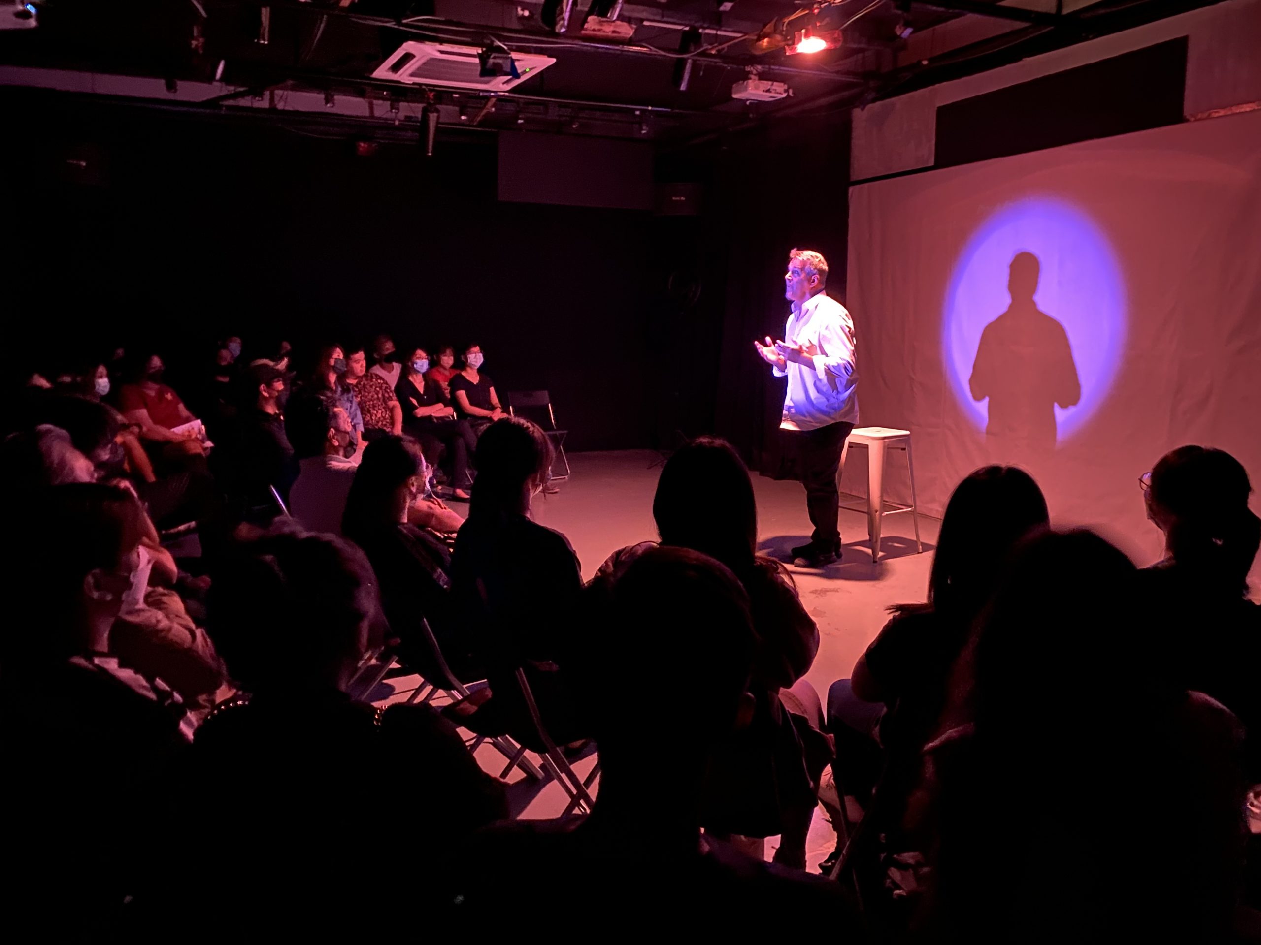 【特稿】111、112上演,单人表演舞台剧《IGNITE燎》首到新山