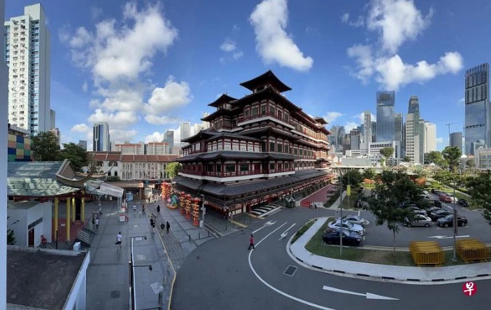 *已签发*柔:狮城二三事:除夕不放烟花 狮城牛车水56串鞭炮迎兔年