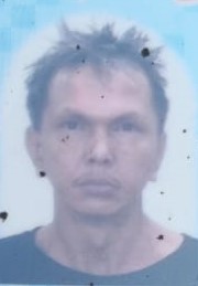 **已签发**柔:男子被看见从清晨坐车内到下午,被发现时已经没有呼吸