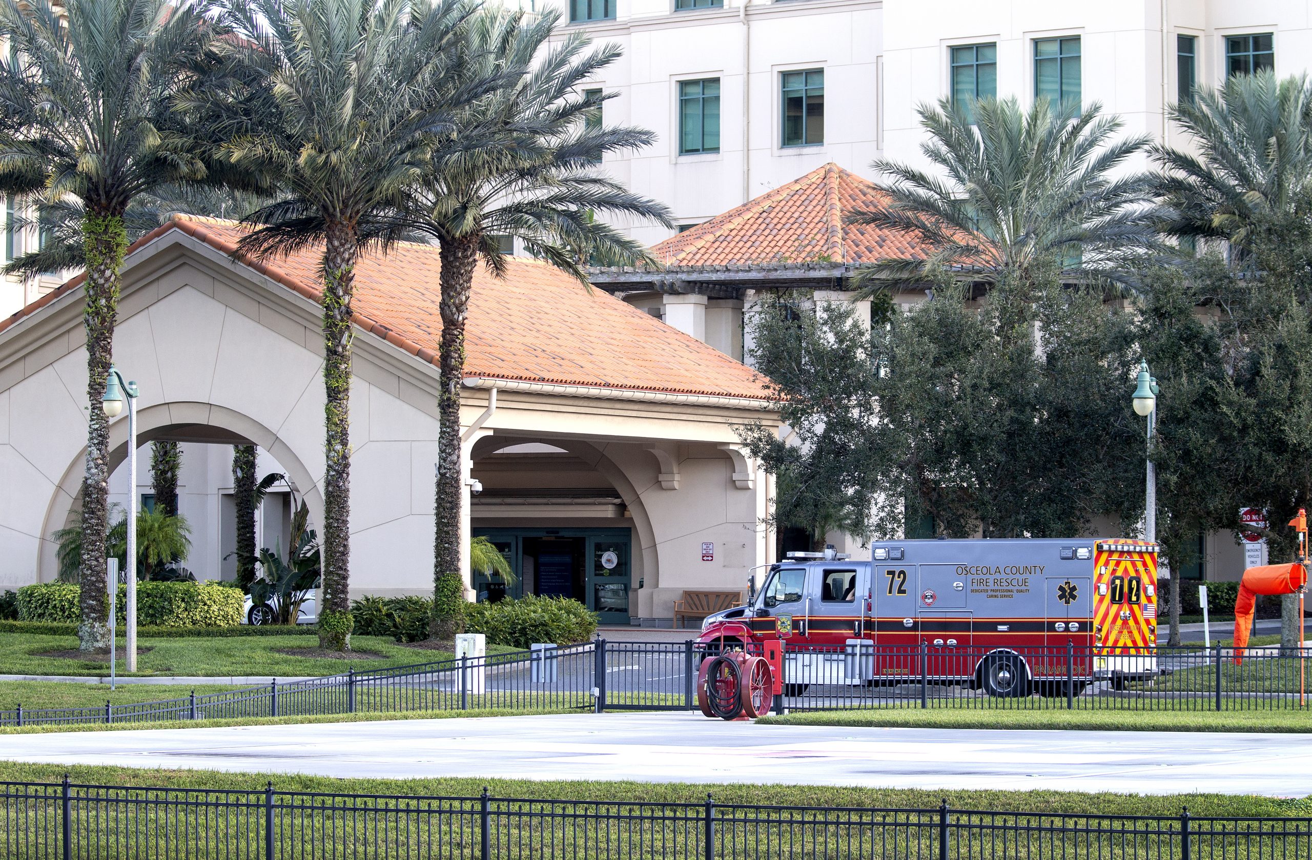 巴西前总统佛州腹痛入院 拜登被要求将其他驱逐出美