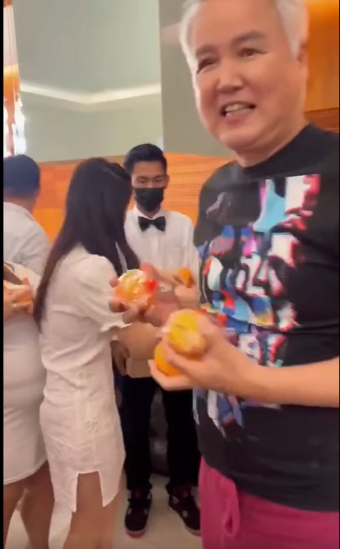 张庭林瑞阳来马捞生 举筷高呼:Huat啊!