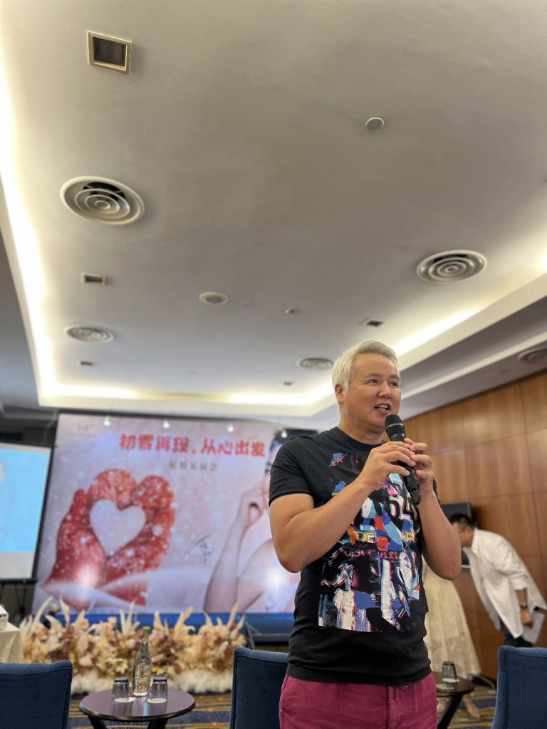 张庭林瑞阳来马捞生 举筷高呼:Huat啊!