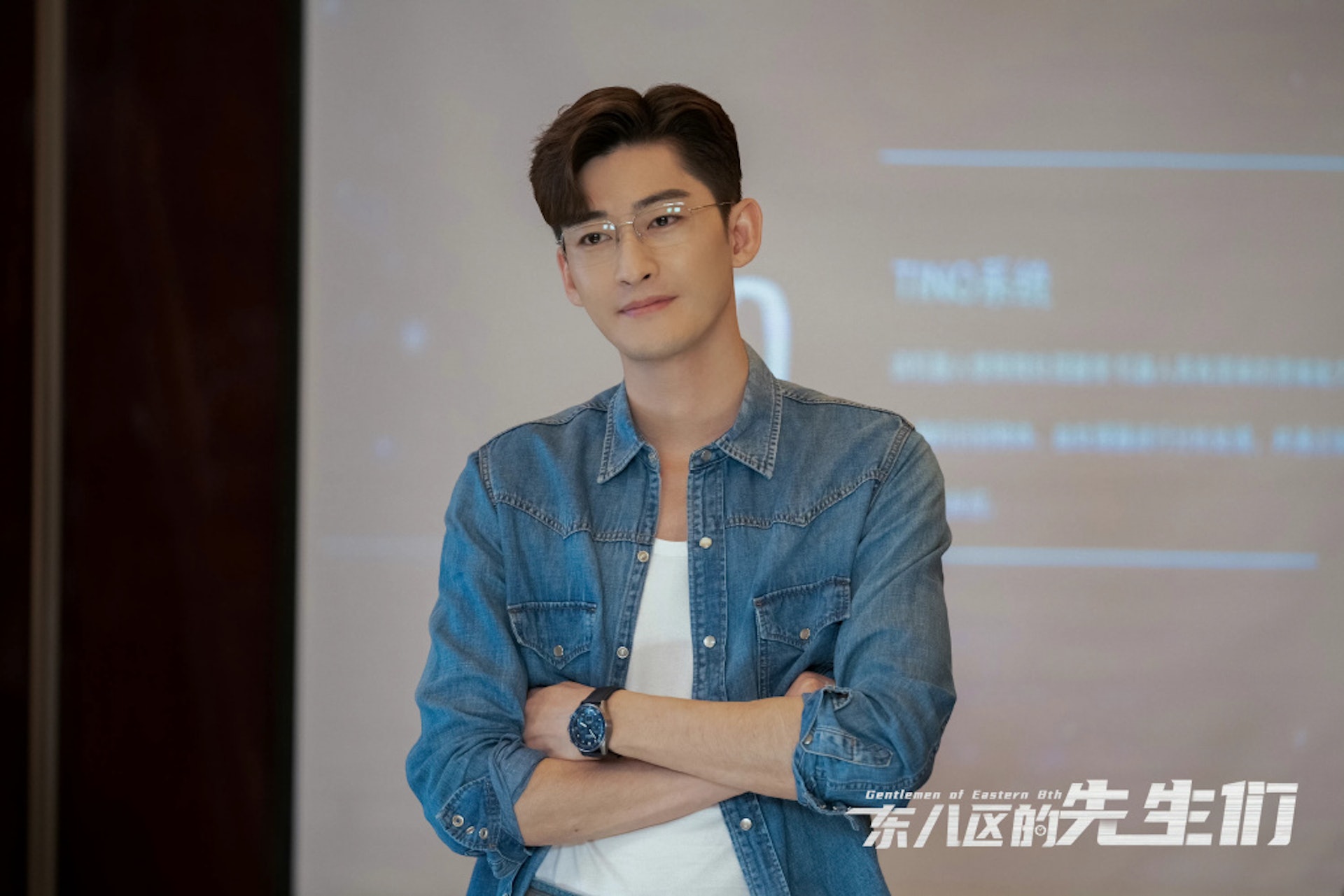 张翰成“油腻”代名词登英文报章教材 网嘲:人生巅峰