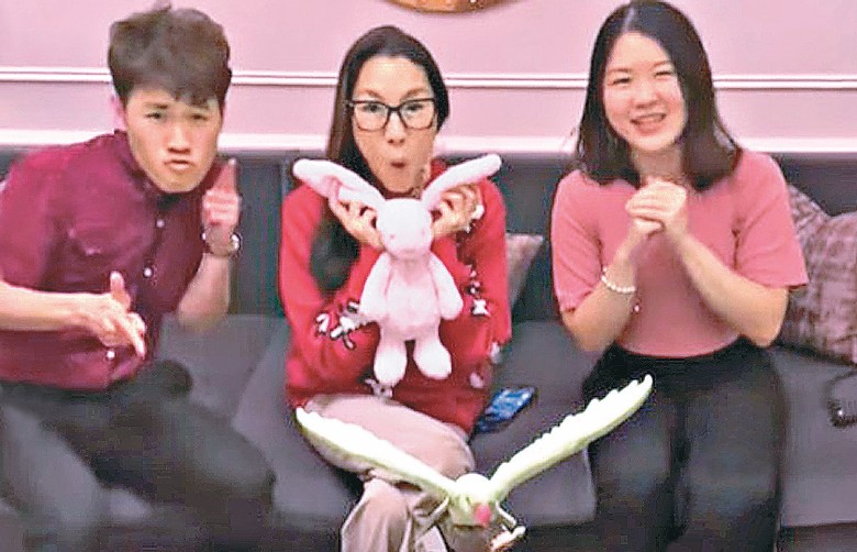 惊喜成奥斯卡史上第1 杨紫琼:一直拚命努力