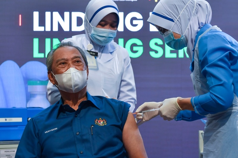 慕尤丁被指控疫苗计划滥用100亿!助理搬出PAC报告反驳