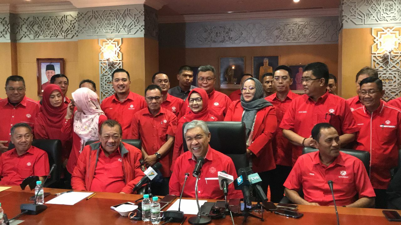 扎希/巫统决定在政治课题采取冷静期措施