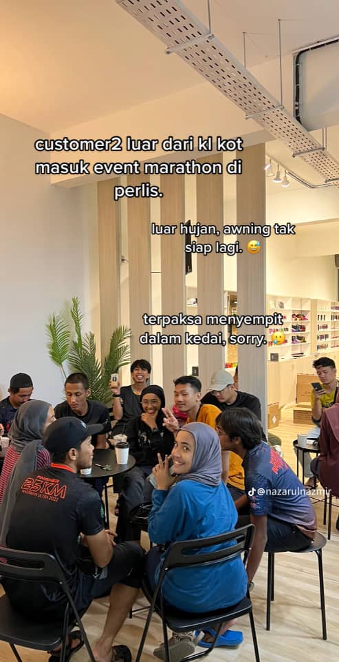  打工1年存1.5万开咖啡店  前脚车州手：要勇敢追梦