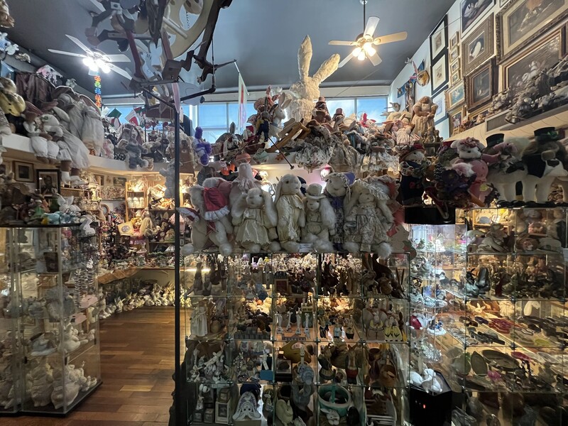 拼盘／世上最多兔子收藏品 神秘兔窝隐身洛杉矶近郊