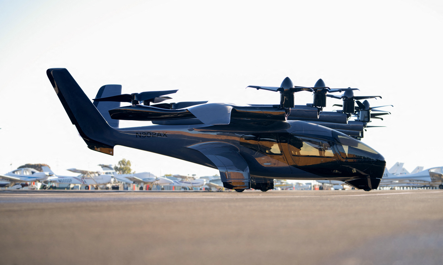  斯特兰蒂斯宣布大量生产阿彻研发电动“空中德士”