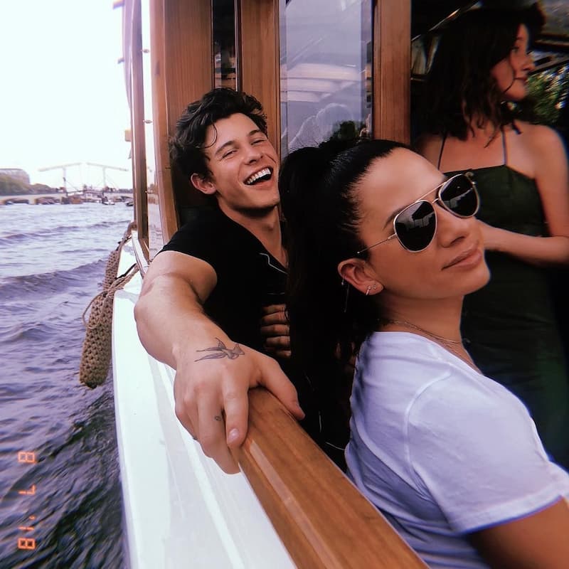 新欢是50岁按摩师 尚恩曼德斯爆母子恋