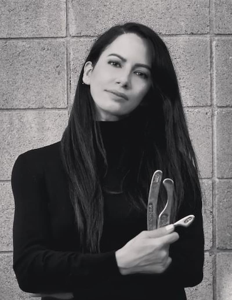 新欢是50岁按摩师 尚恩曼德斯爆母子恋