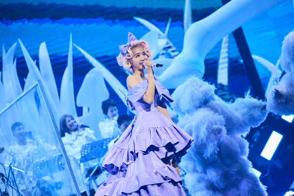  无预警泪崩演出一度中断　 蔡依林:“不需要全世界的人都认识我”