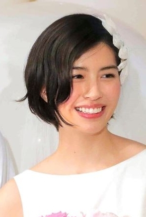 日娱元旦喜讯4连发 土屋太凤奉子成婚