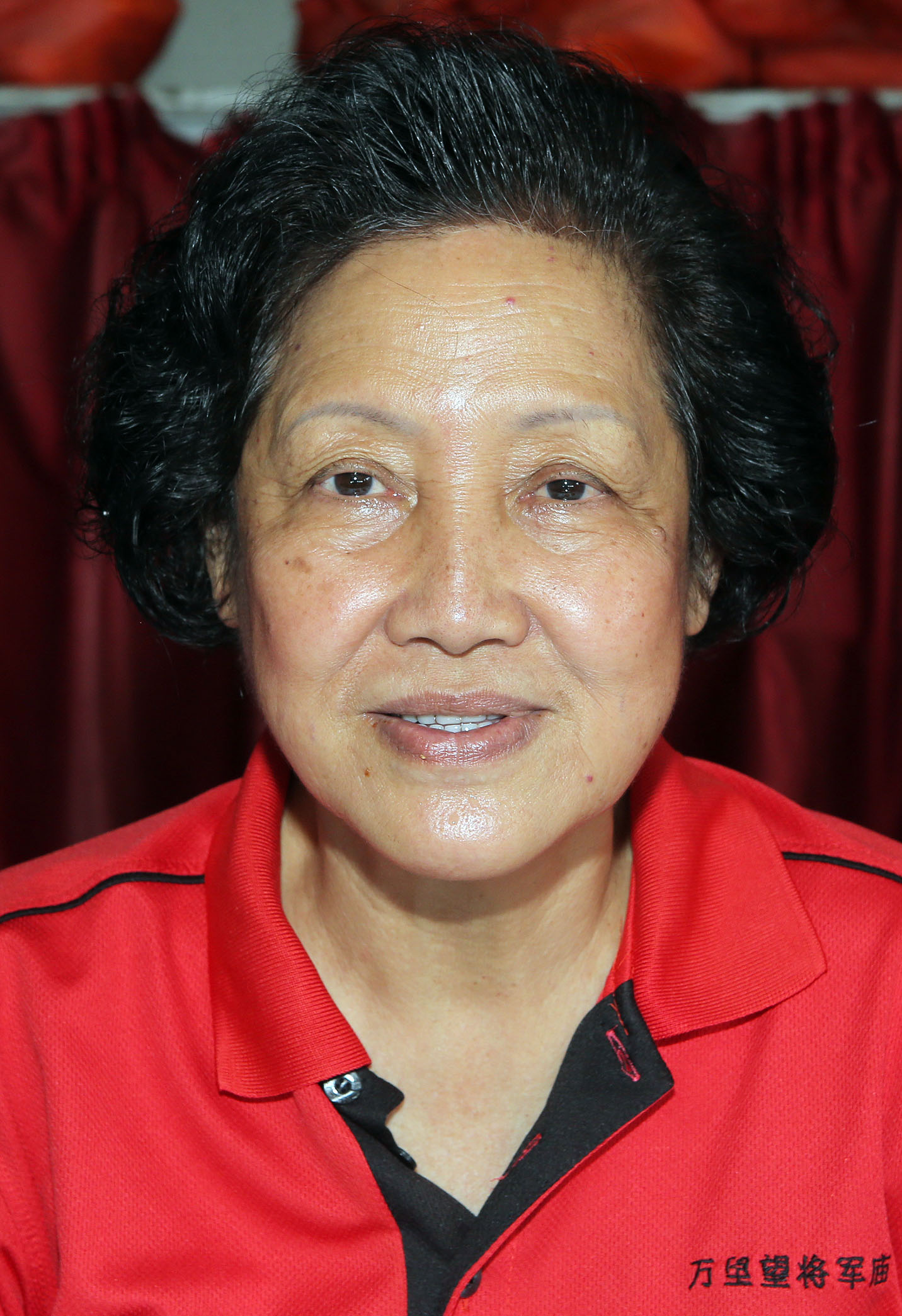 马来非政府组织MyFundAction 万里望将军庙新春布施贫老