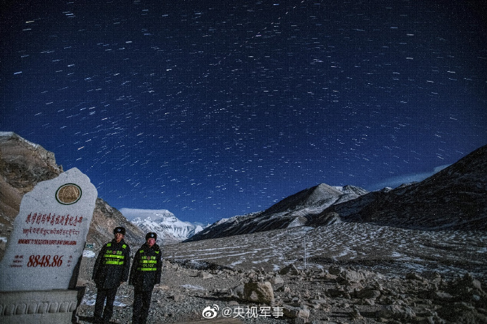 有片)从地球拍摄的“天宫”照片 如今在“天宫”向地球展出