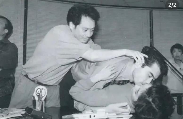 李安拍亲热戏压头指导  网惊：想到《色，戒》床戏