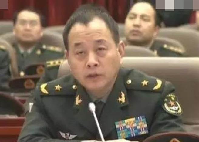 李桥铭已任解放军陆军司令员