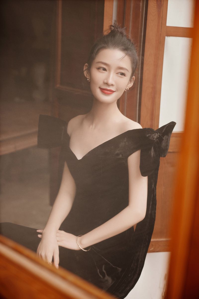 李沁传搭王一博演二番 被骂接烂剧浪费路人缘