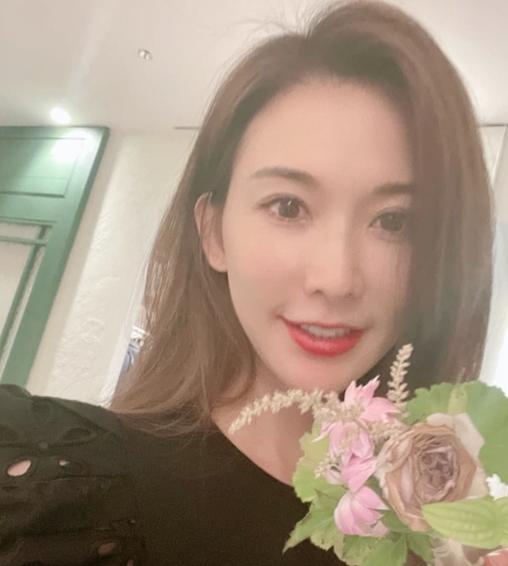 林志玲化身俏皮兔女郎 发20秒视频拜年祝鸿兔大展