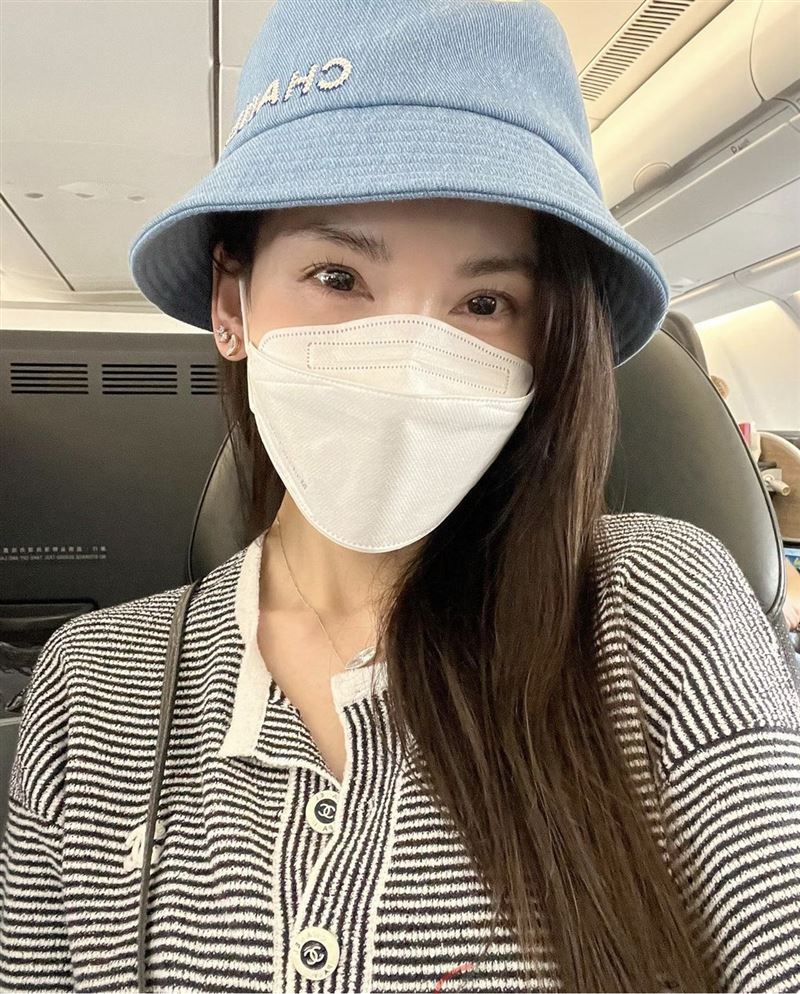 林志颖车祸半年出国玩 爱妻甜晒天伦照：最美的风景	