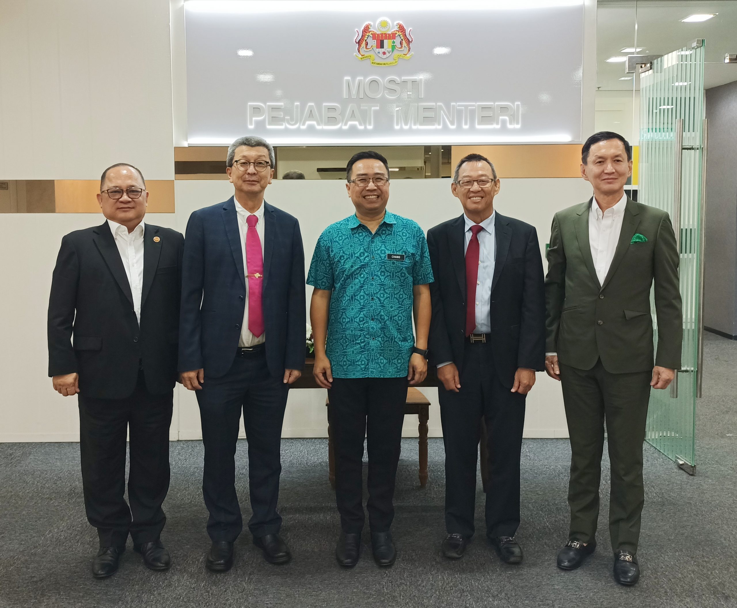 林福山：劳工短缺导致通货膨胀