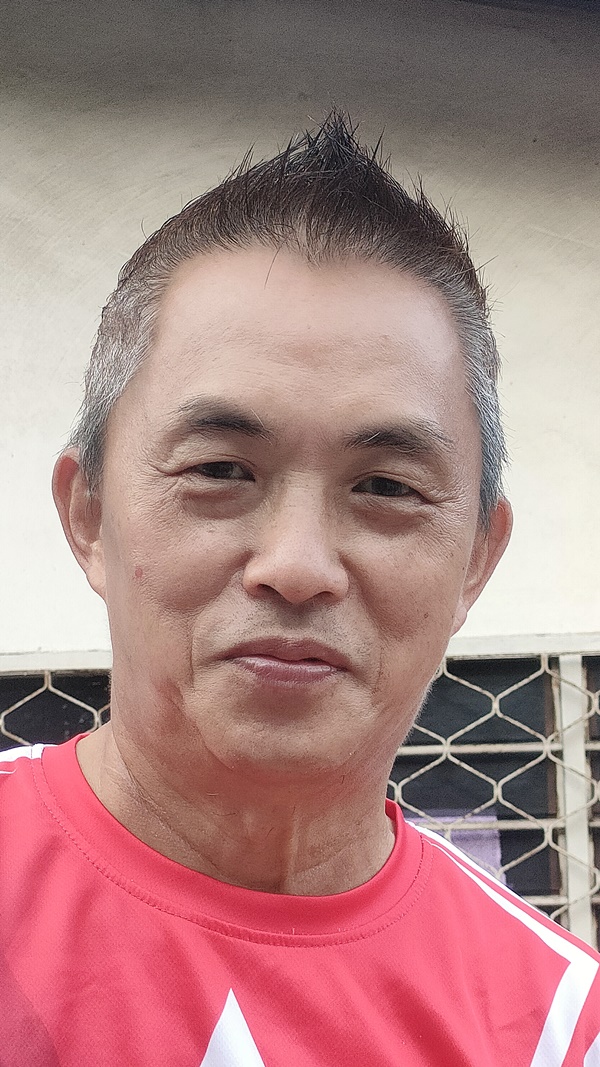 柔:【特稿】: 沙威壁画街添年味 “26鲤”引领游客观画