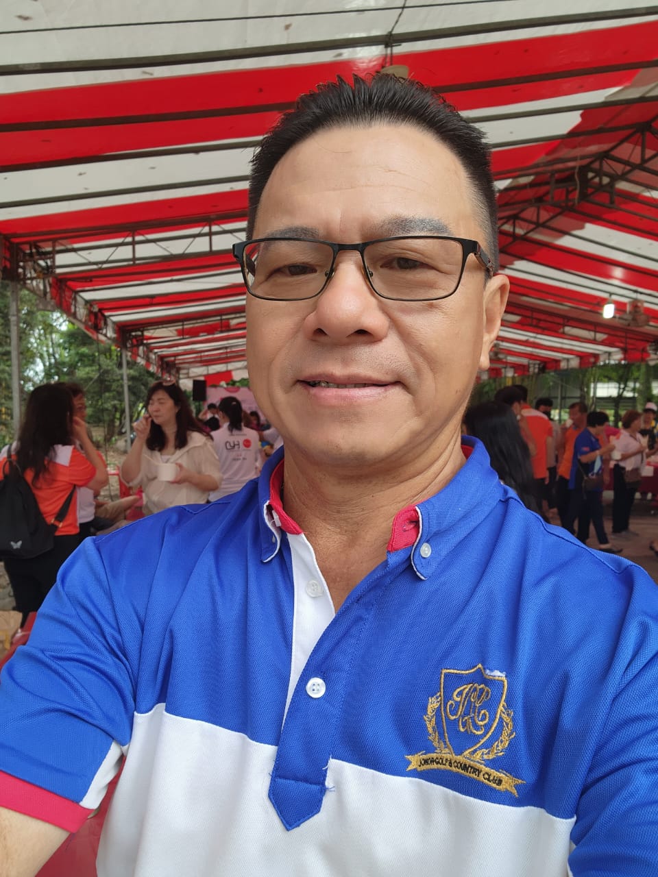 柔:【特稿】:陈旭年街红灯笼高挂,老街春意盎然迎游客