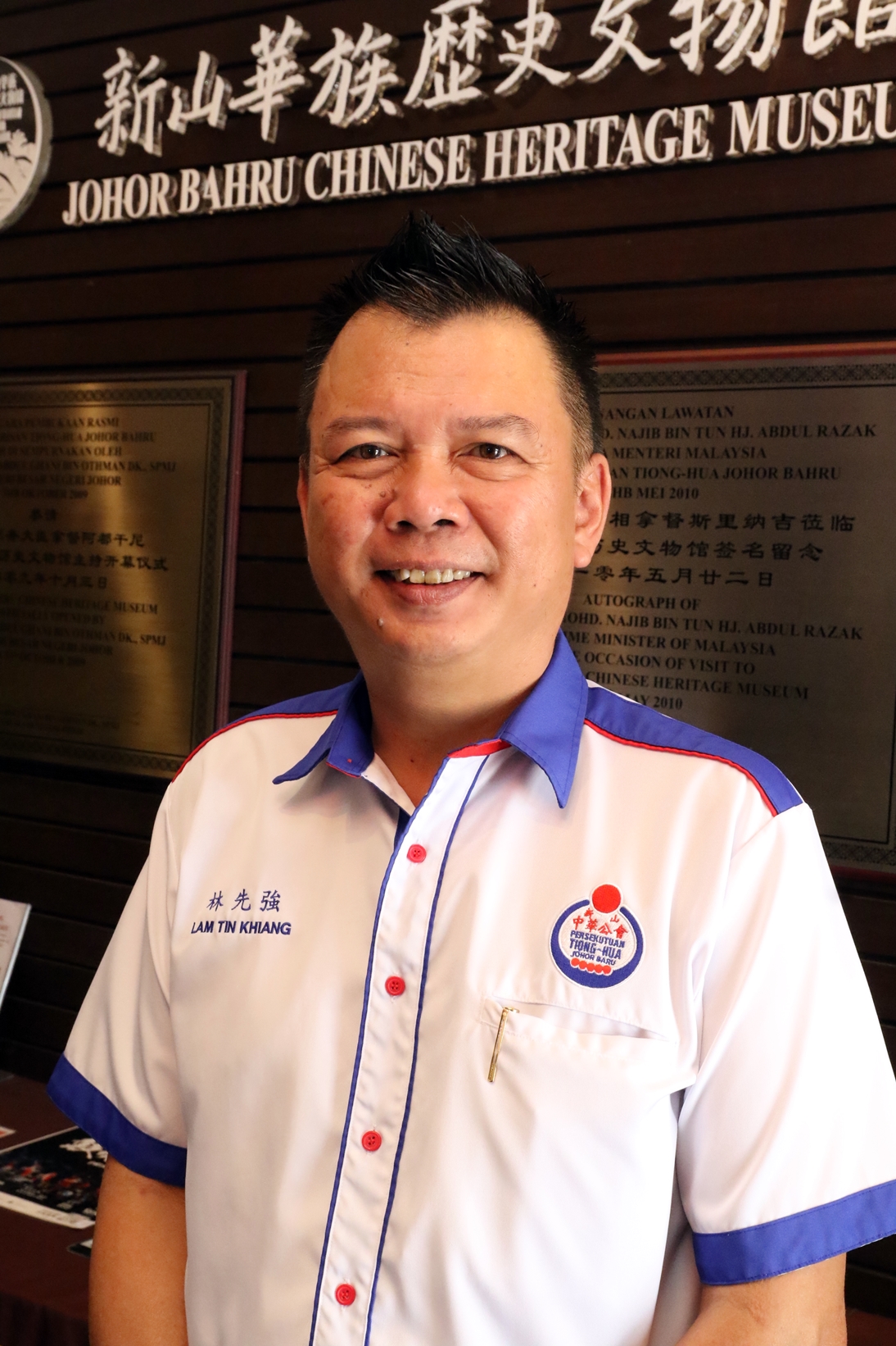 柔:【特稿】:陈旭年街红灯笼高挂,老街春意盎然迎游客