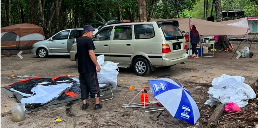 柔：新闻：丹绒龙峇海边营地水灾  35露营者 16车辆受困 