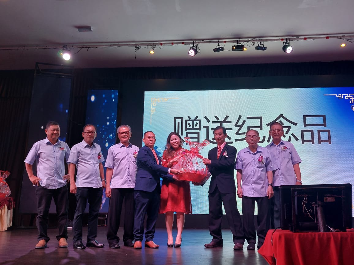 柔:新闻:居銮机器厂商公会43周年纪念和2023年新春联欢宴会