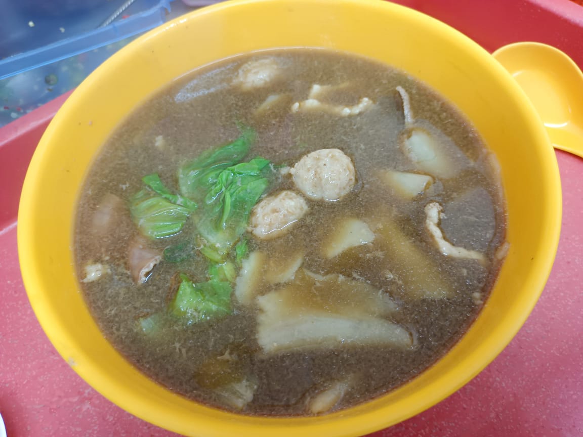 “阳光面食坊”--药材猪杂汤