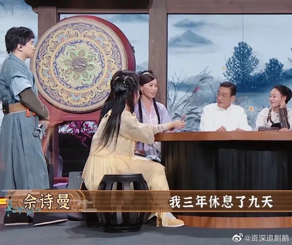 梁家辉自曝忙于赚钱  双胞胎女儿3岁才见面