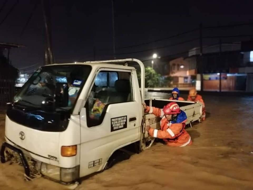 沙灾情恶化 灾民增至8523 49学校停课