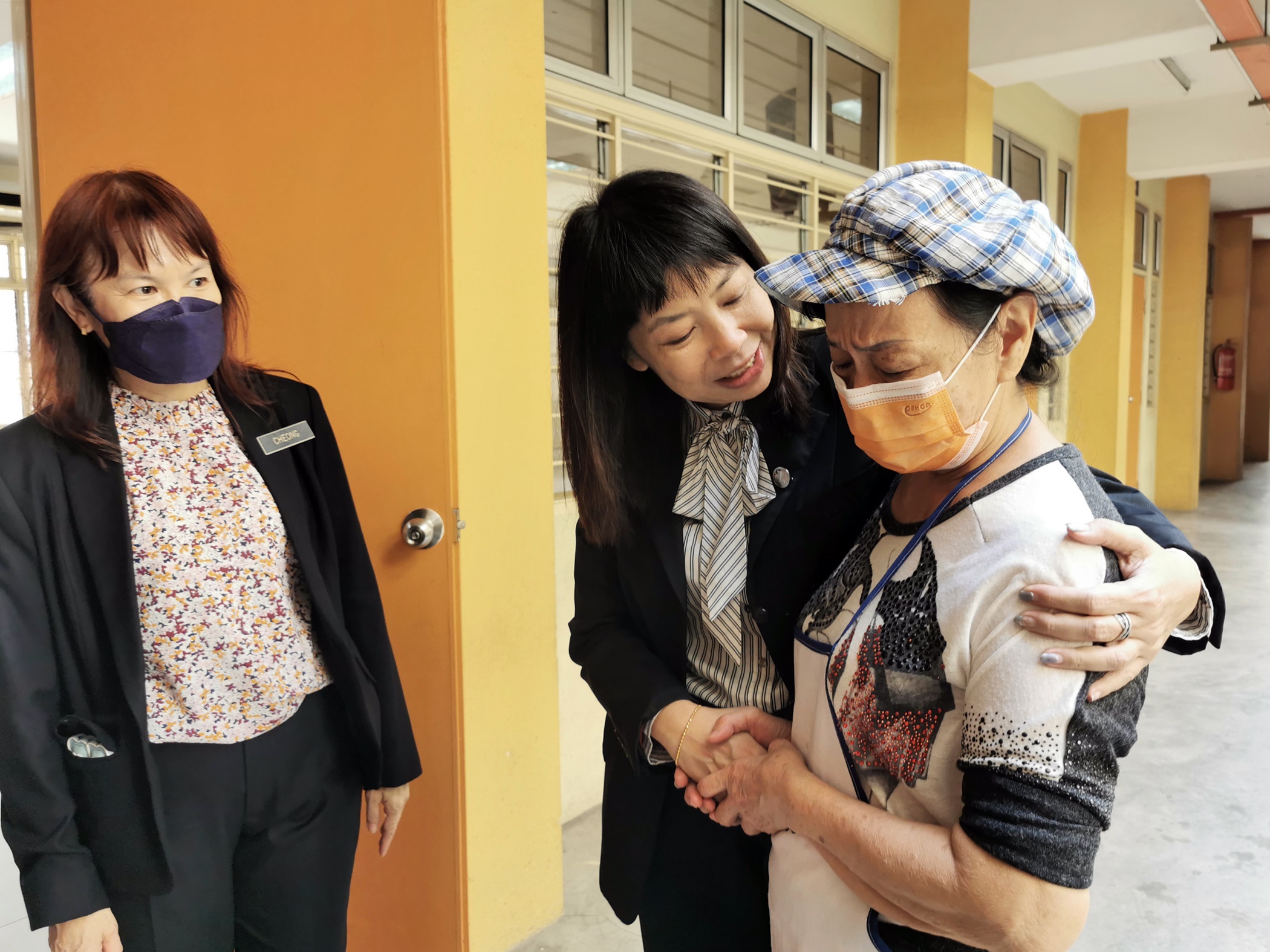 派25名辅导老师到民众华小·林慧英：盼助师生走出伤痛