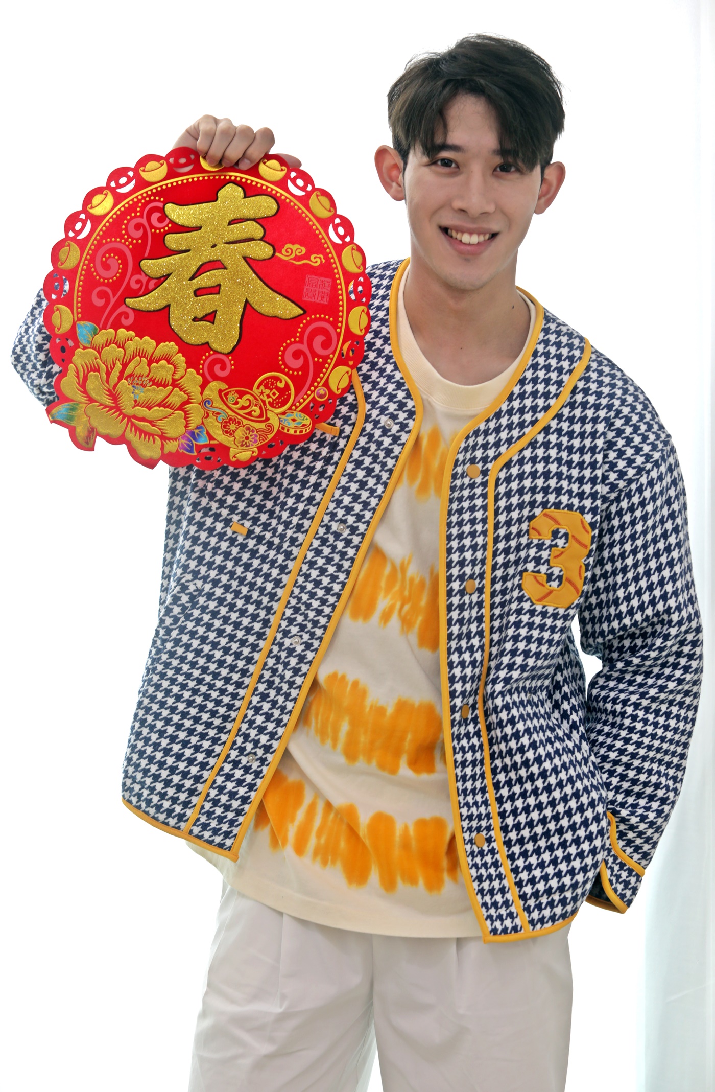   潘毖伶|大头Aki|赖铭权|温杨|  衣拍即合玩转撞色混搭风